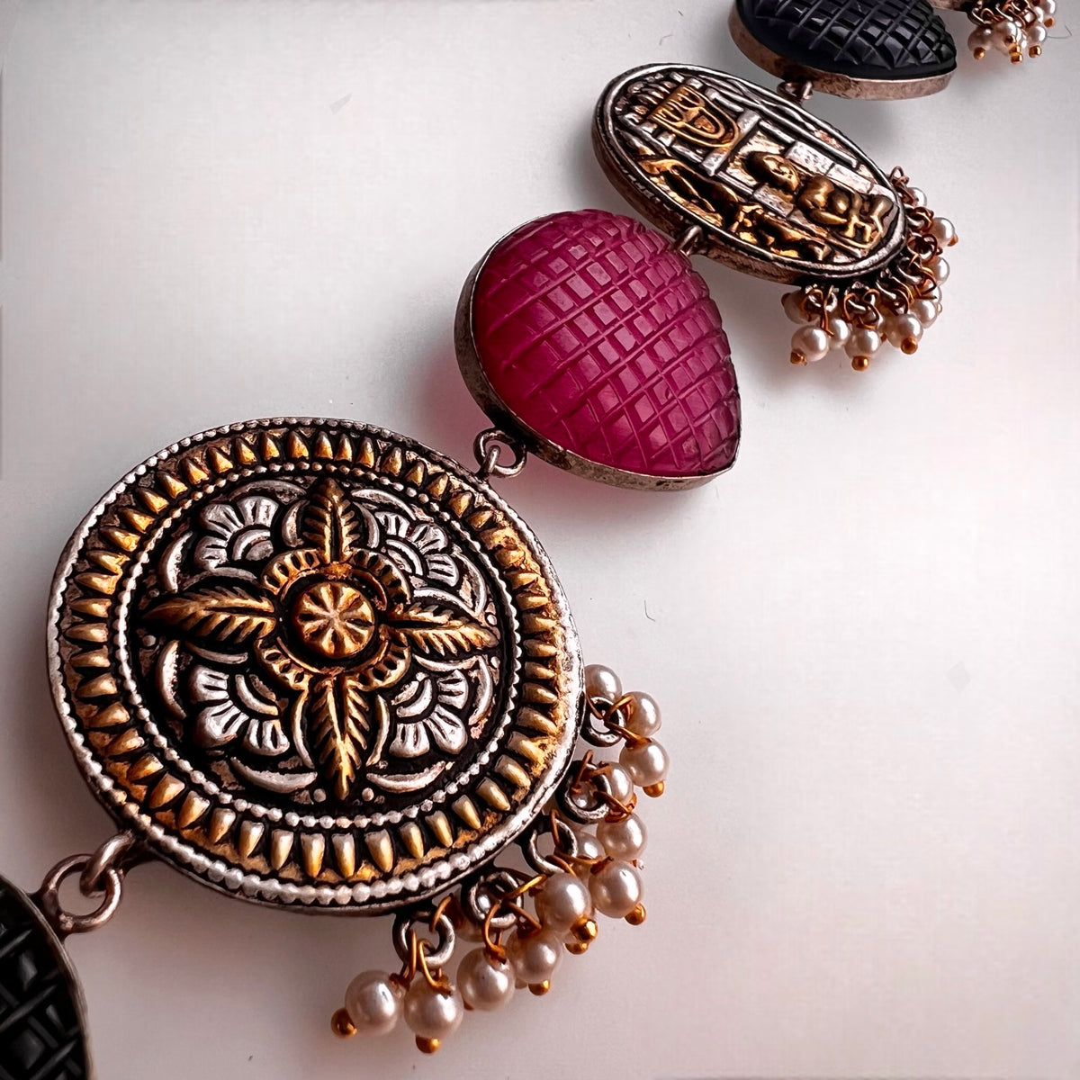 RITHANA BIJOUX PREMIUM AND EXCLUSIVE HAND HAMMERED HANDMADE CHOKER WITH EARRINGS CH101