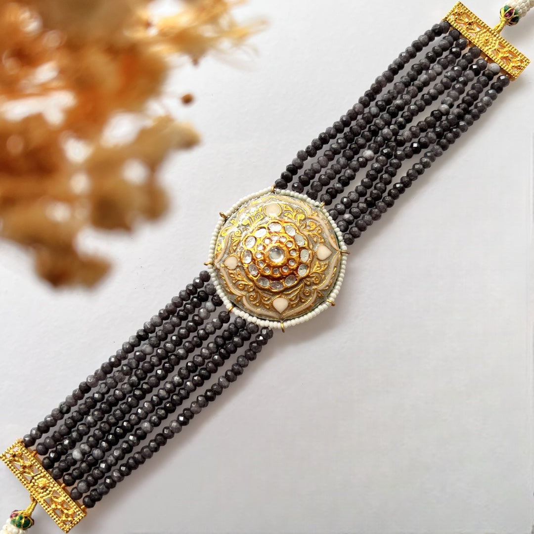 JADE ONEX BEADS LAC AND KUNDAN BIJOUX PREMIUM AND EXCLUSIVE HANDMADE CHOKER WITH EARRINGS CH397