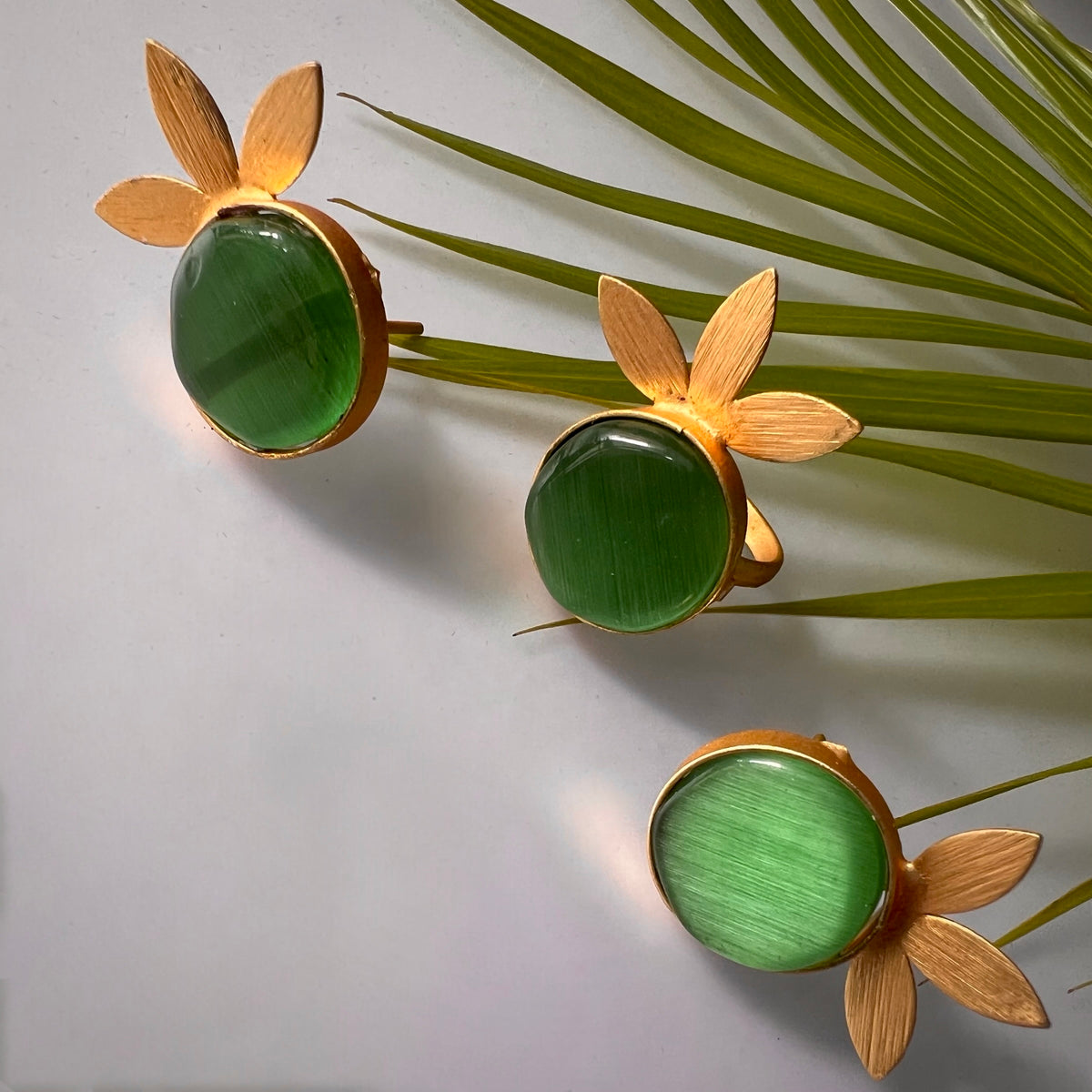 ROXANIA SET RING EARRING AND NECKLACE HANDMADE GOLD TONED PREMIUM NECKLACE/NECKPIECE EARRING SET NL30