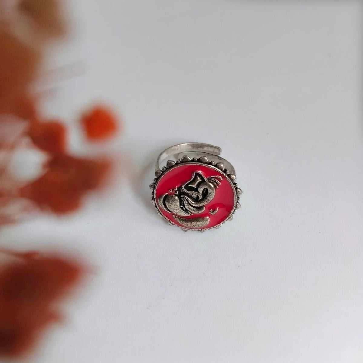 VARSHITA OXIDIZED ENAMEL TEMPLE RING R100