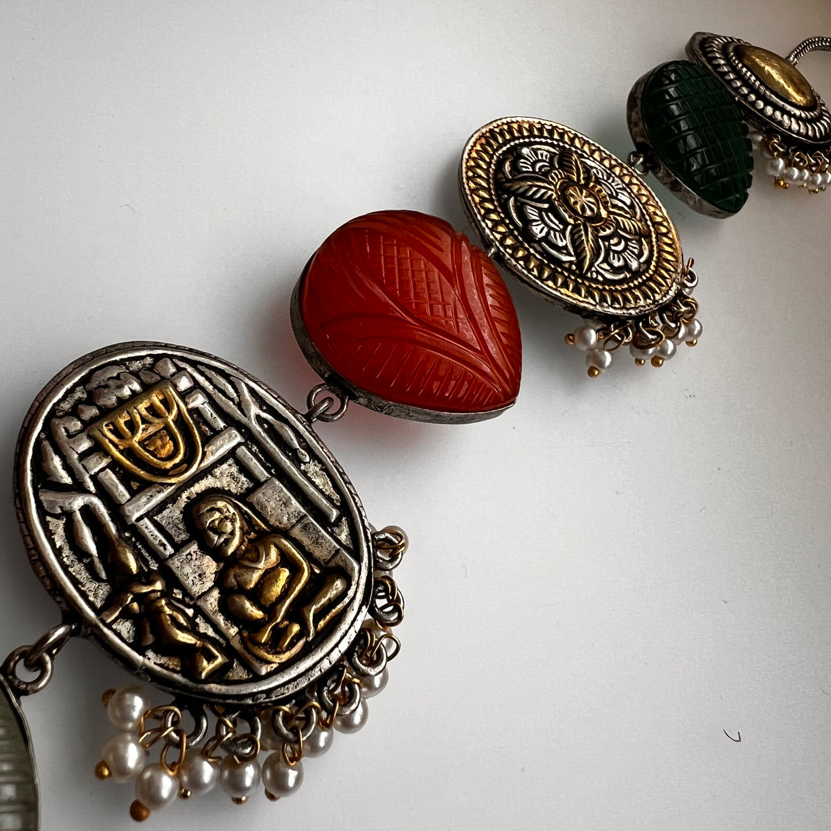 RITHANA BIJOUX PREMIUM AND EXCLUSIVE HAND HAMMERED HANDMADE CHOKER WITH EARRINGS CH101