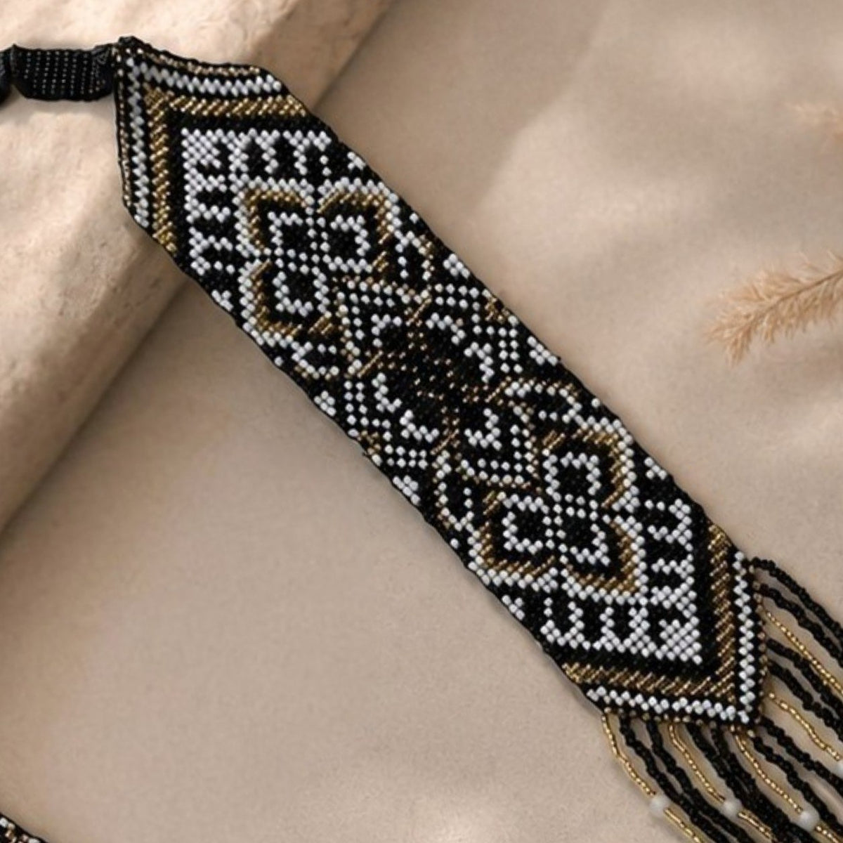 SOPHIE HANDMADE AFRO BEADED MALA/NECKPIECE ML236