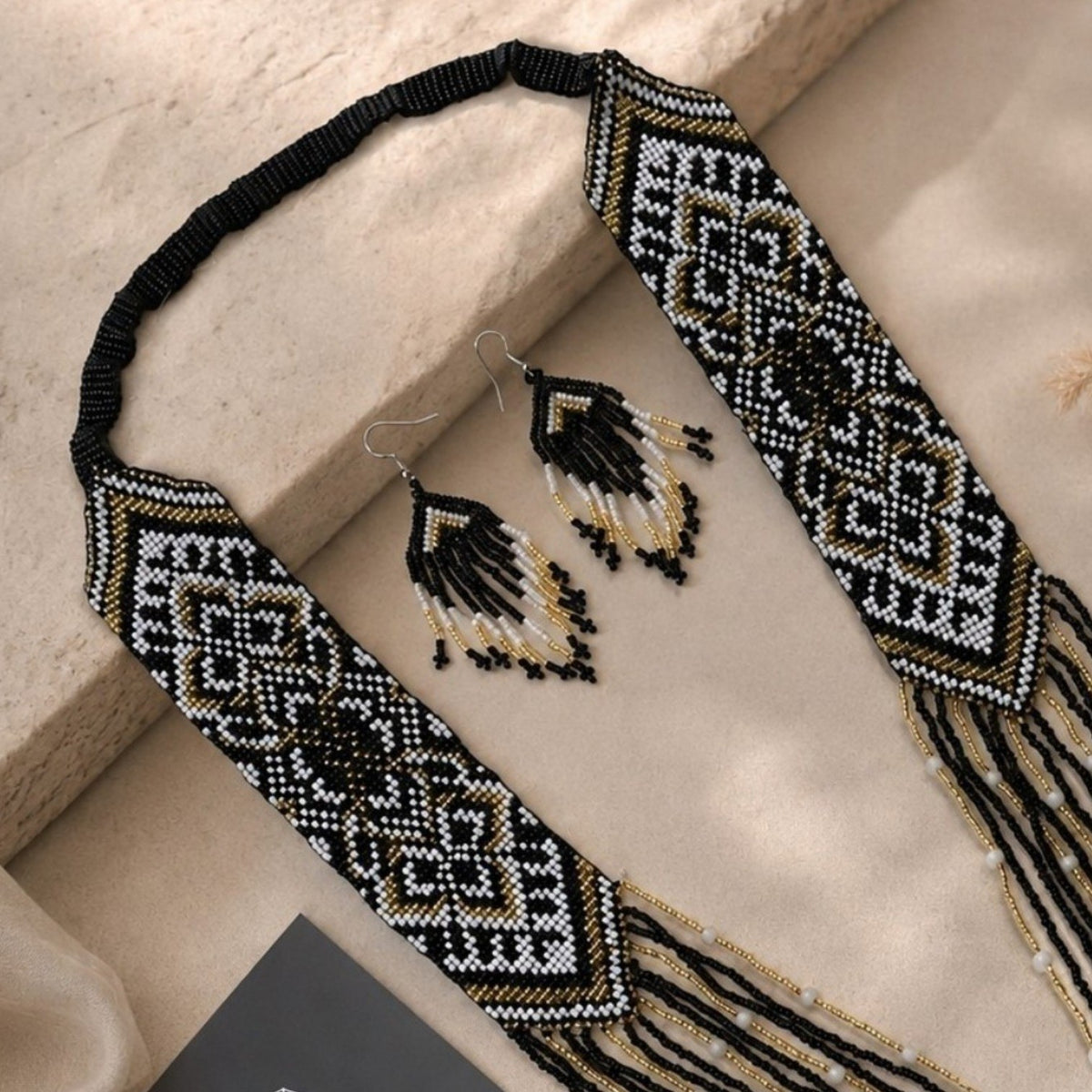 SOPHIE HANDMADE AFRO BEADED MALA/NECKPIECE ML236