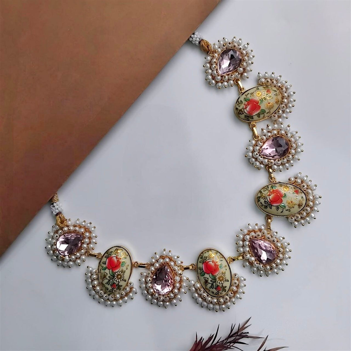 VIYANA GOLD TONED HANDMADE NECKLACE WITH EARRINGS NL330