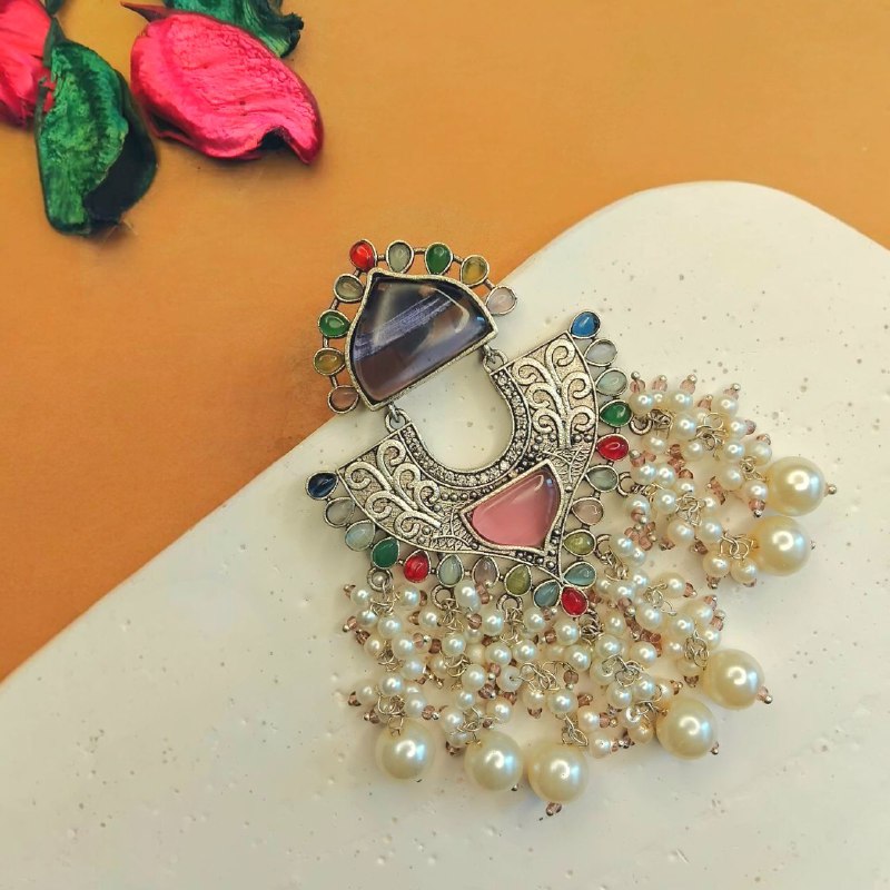 LIYANA SEMI HANDMADE OXIDIZED DANGLER EARRING ER379