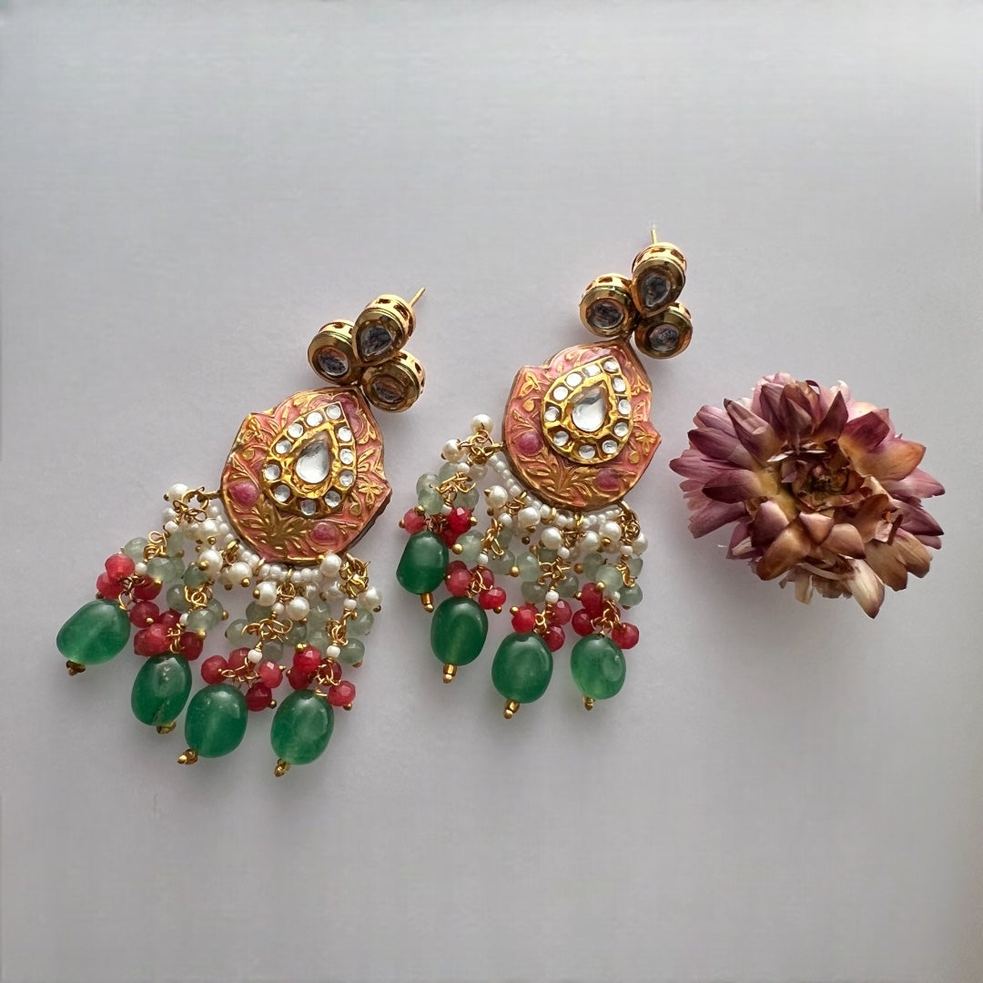 NIKILA ONEX BEADS LAC AND KUNDAN BIJOUX PREMIUM AND EXCLUSIVE HANDMADE CHOKER WITH EARRINGS CH396