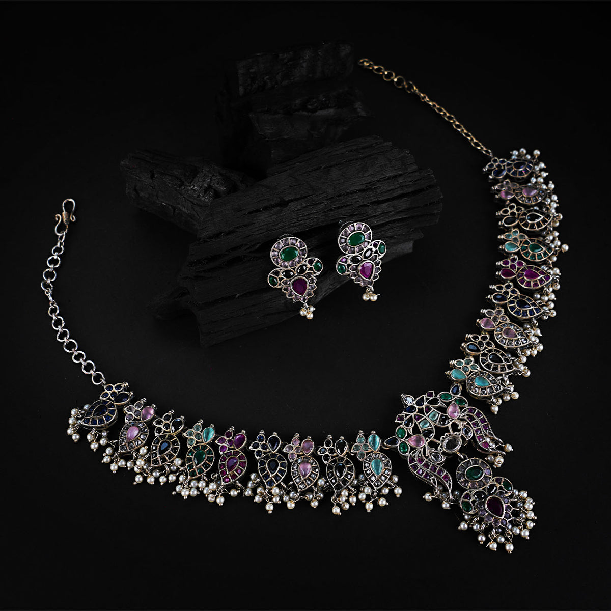 VARDHANA FAUX SILVER PREMIUM SEMI HANDMADE NECKLACE WITH EARRINGS NL127