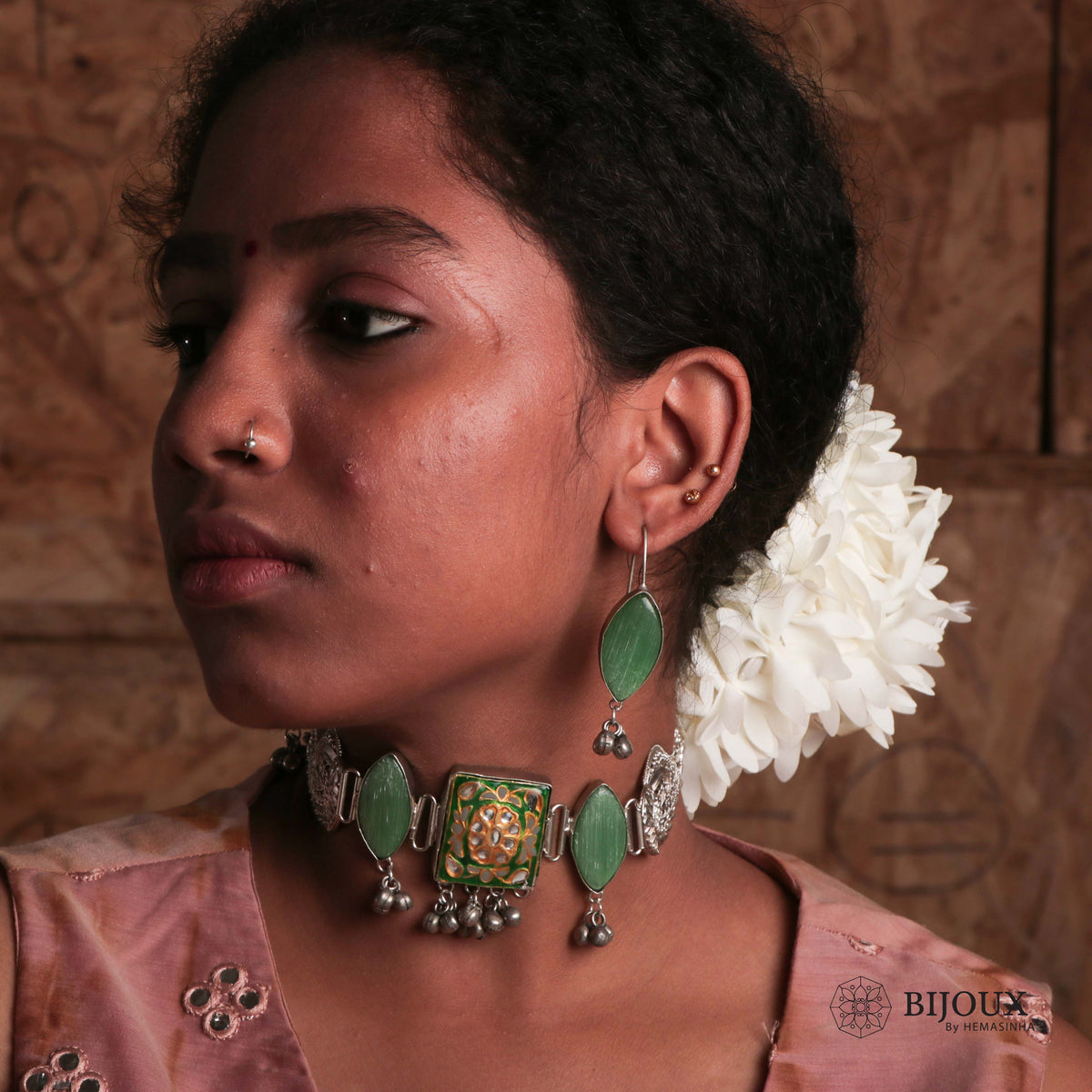 SHIRINA BIJOUX PREMIUM AND EXCLUSIVE HANDMADE CHOKER WITH EARRINGS CH81