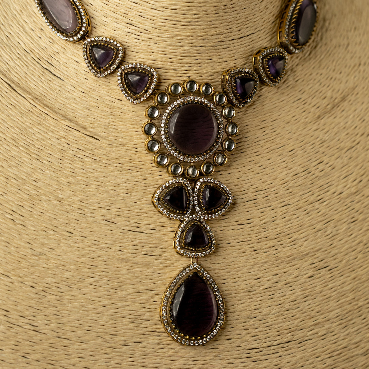 RITUNA SEMI HANDMADE MONALISA STONES NECKPIECE/NECKLACE EARRINGS NL322