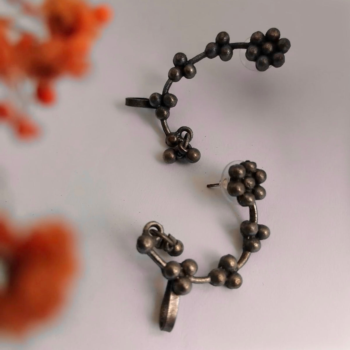 NITHIRA BLACK POLISH RAW AND RUSTIC EAR CUFF/EARRINGS EA05