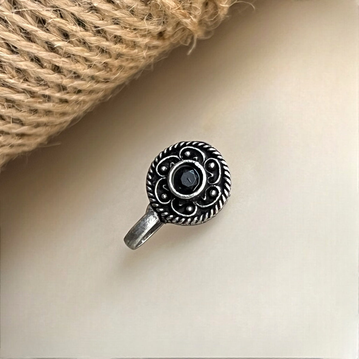 TIRA CLIP ON NOSE STUDS NS37