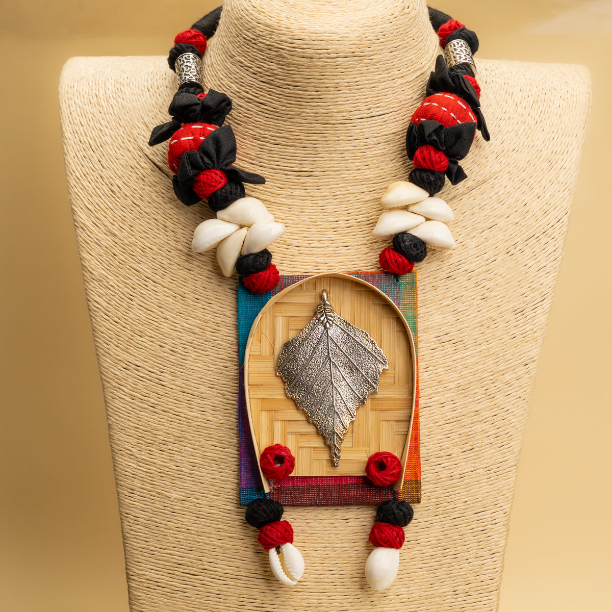 NIMISHA FABRIC AND BEADS HANDMADE AND HANDSTICHED MALA/ NECKPIECE ML90