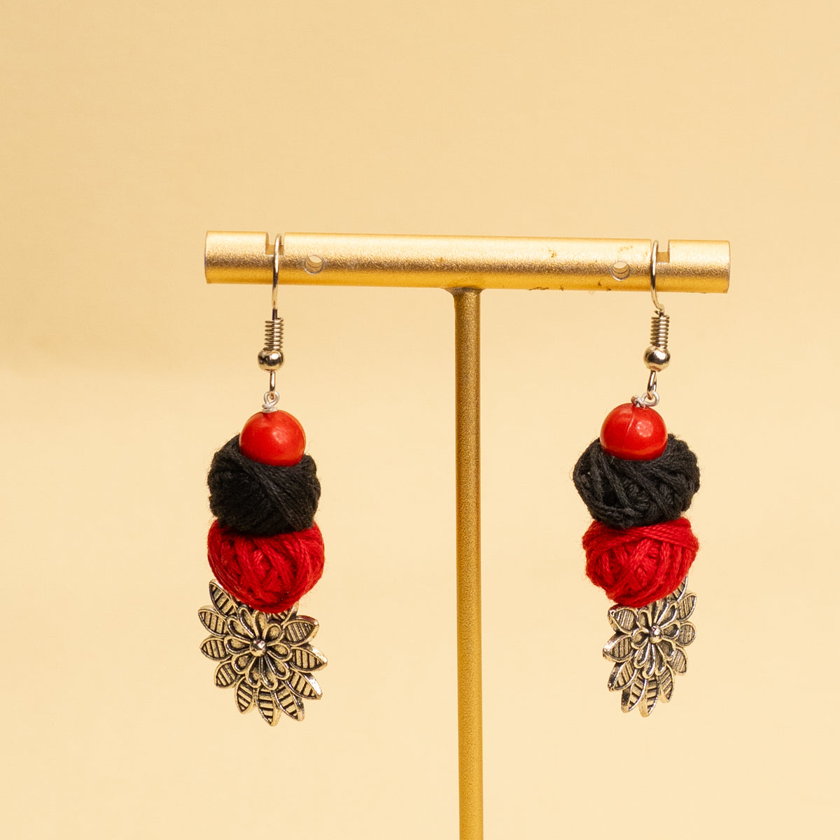 AIDEN FABRIC AND BEADS HANDMADE AND HANDSTICHED MALA/ NECKPIECE ML94