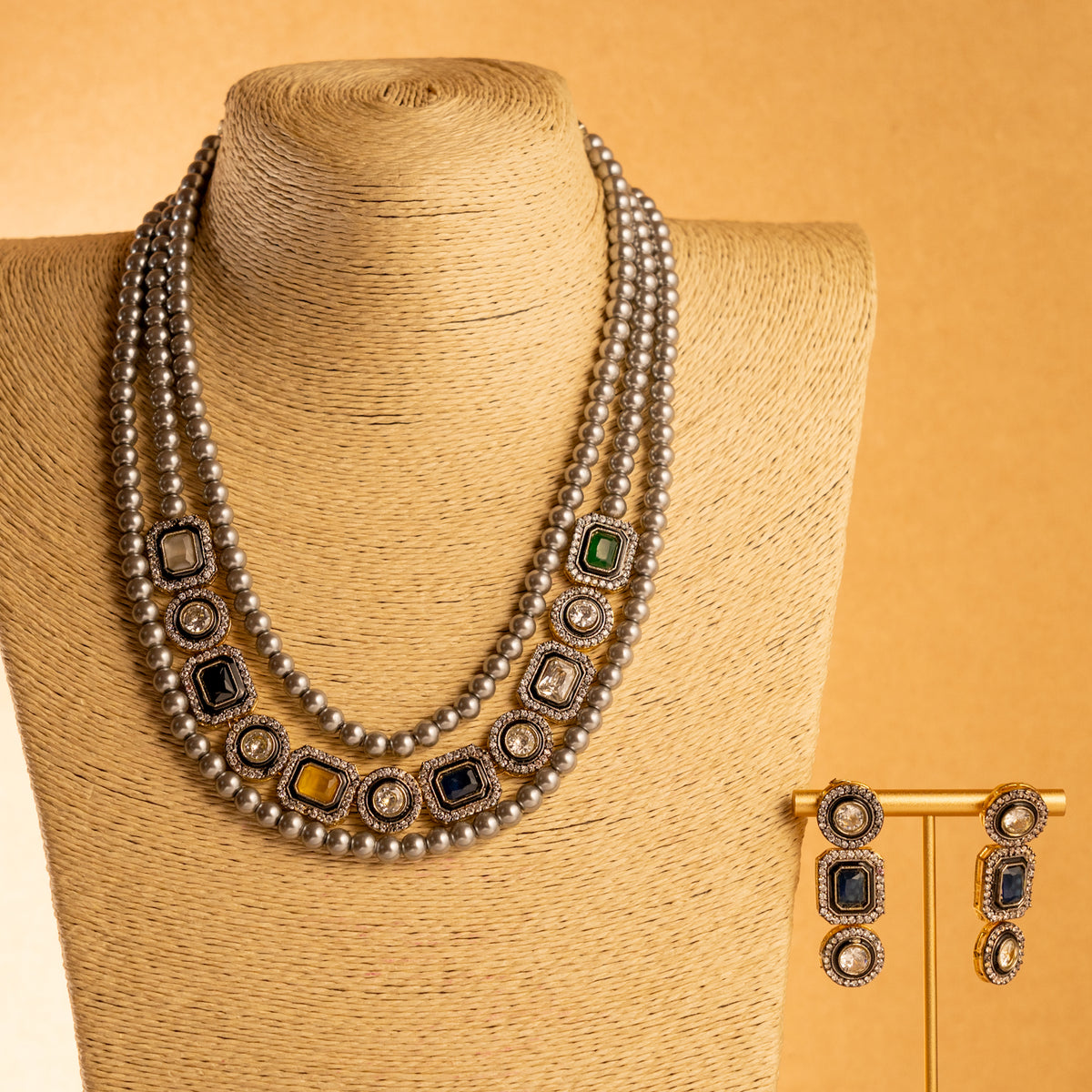 PRITHAM SPLENDOUR CLASSIC LAYERED VICTORIAN HANDMADE NECKLACE NL37