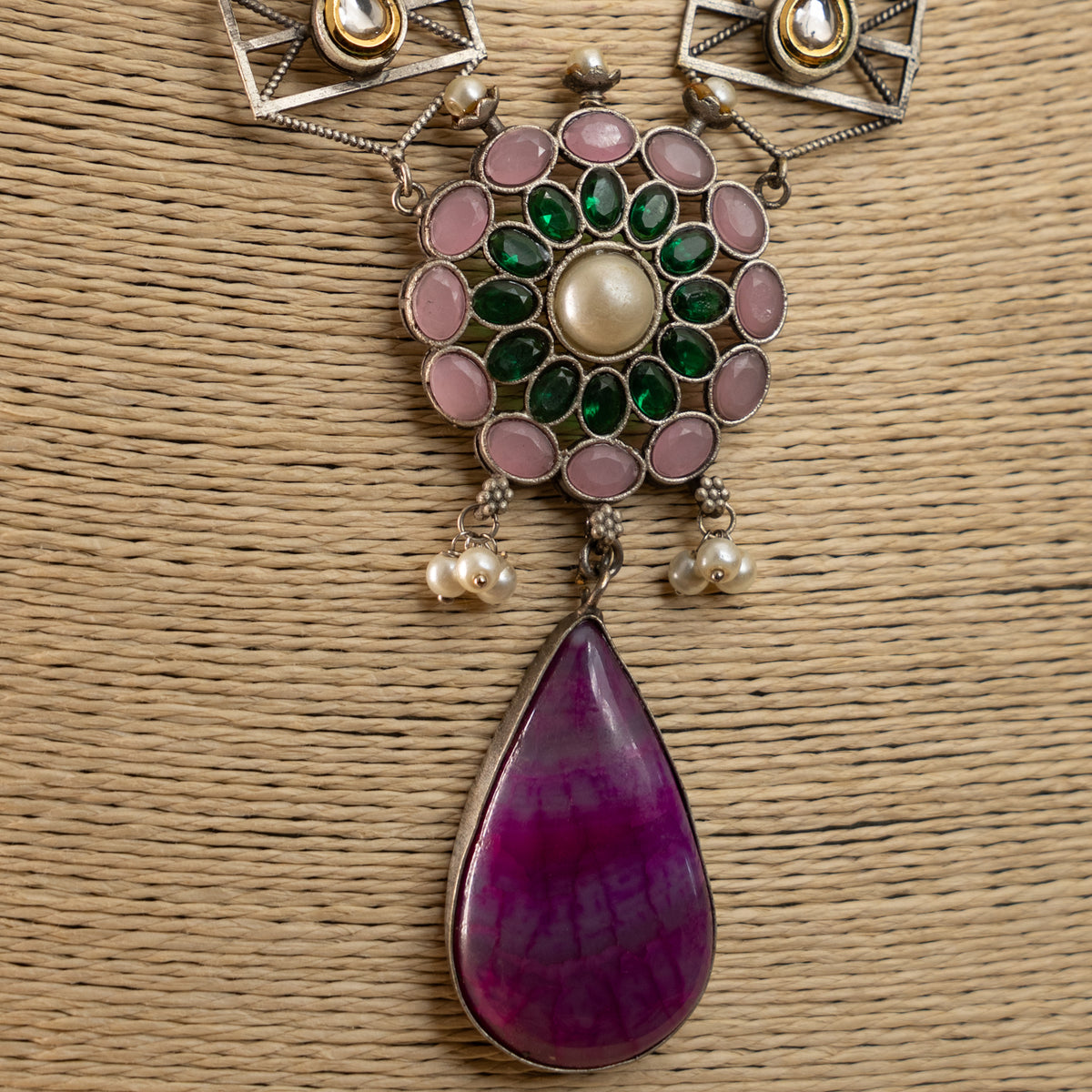 ELAN SILVER LOOK ALIKE /BIJOUX EXCLUSIVE HAND MADE MALA/NECKPIECE ML71