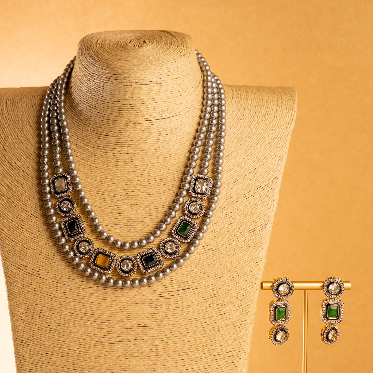 PRITHAM SPLENDOUR CLASSIC LAYERED VICTORIAN HANDMADE NECKLACE NL37