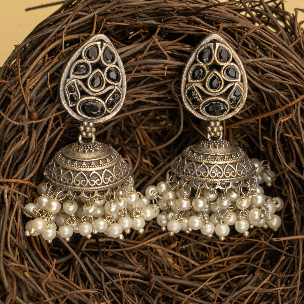 MIRA HANDMADE BIJOUX PREMIUM AND BIJOUX EXCLUSIVE RUSTIC FINISH CHOKER WITH EARRINGS CH527