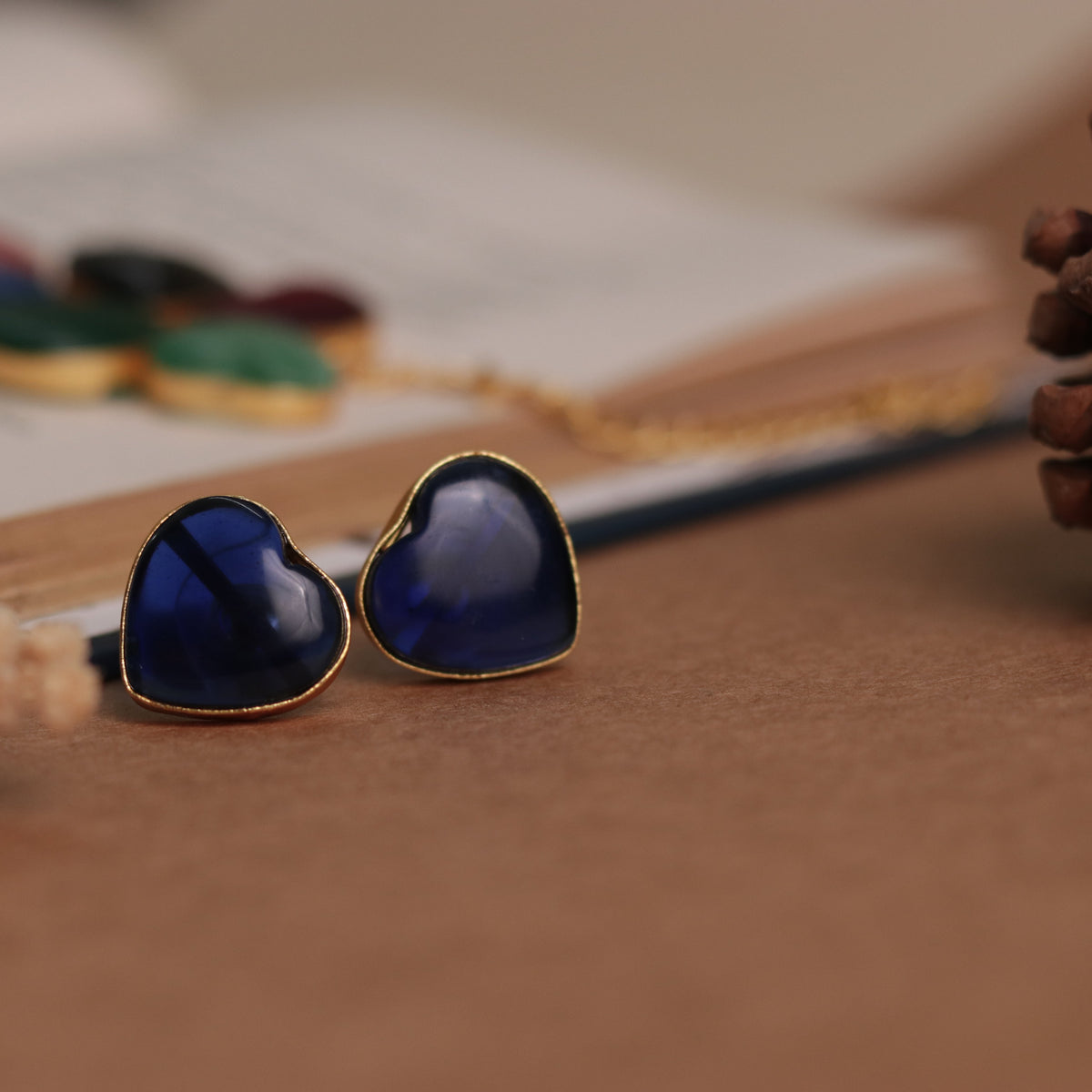 LUCY BIJOUX PREMIUM AND EXCLUSIVE HANDMADE CHOKER WITH EARRINGS CH121