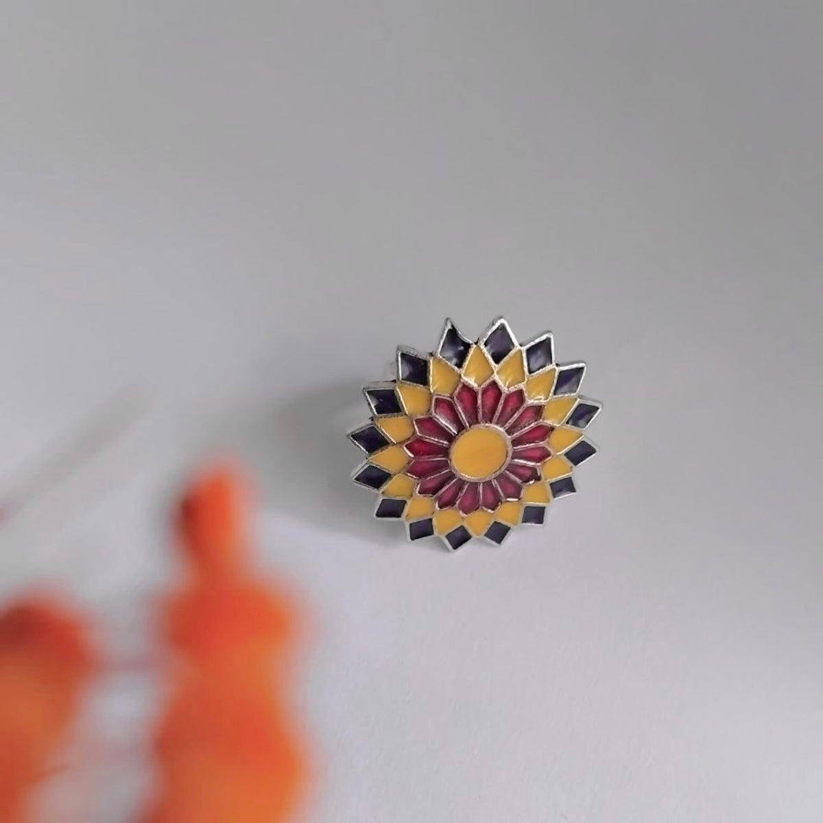 VARSHINI OXIDIZED ENAMEL FINISH RING R102