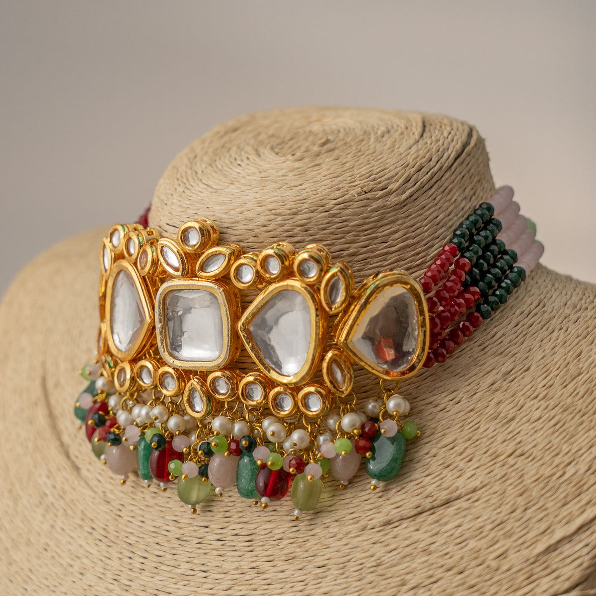 MOI FAUX KUNDAN AND BEADS HANDMADE GOLD TONED CHOKER WITH EARRINGS CH410