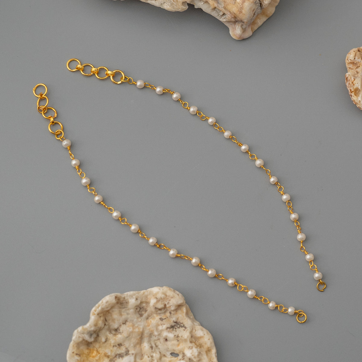 AZARIAH GOLD TONED HANDMADE EARCHAIN EA04