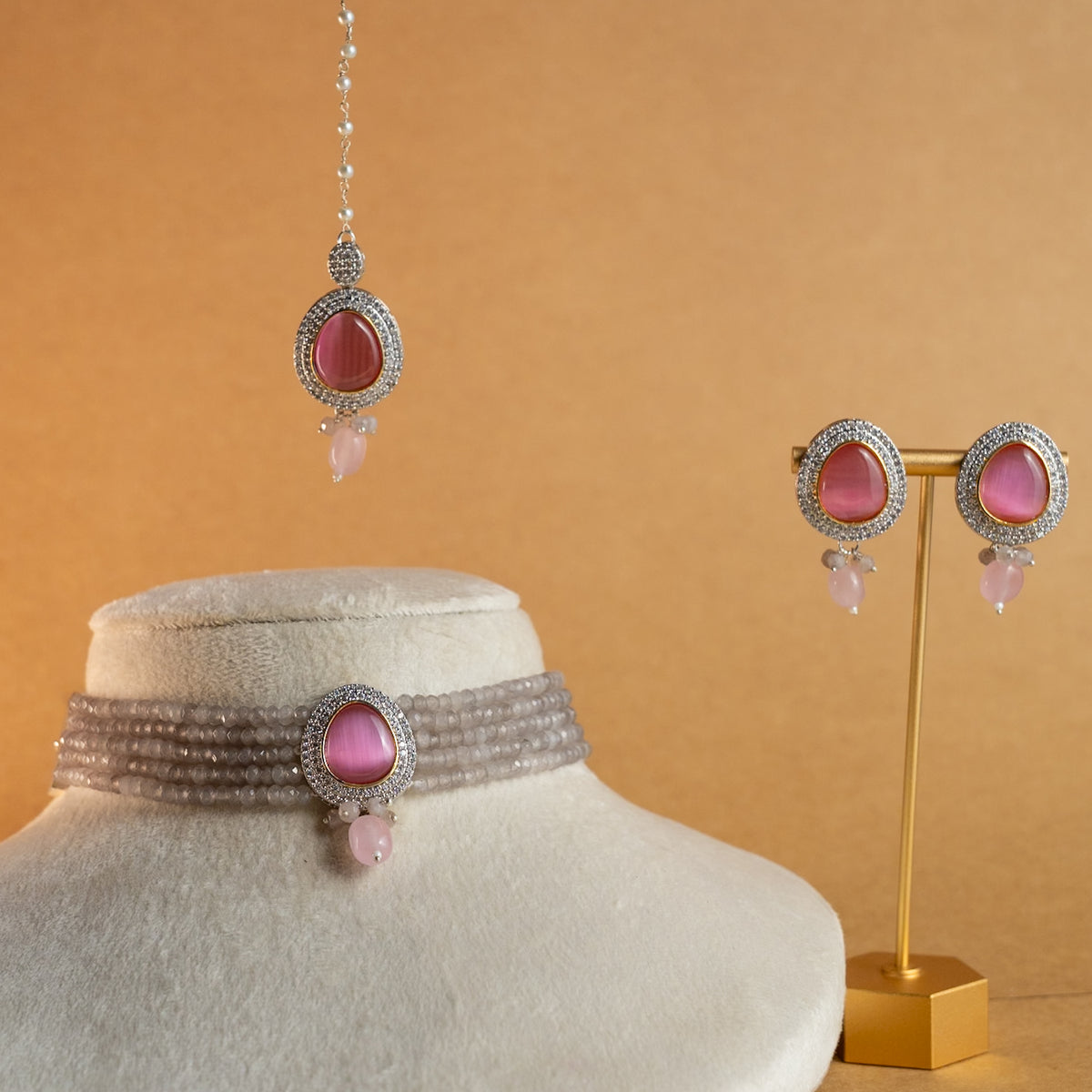 SOPHIE ONEX BEADS BIJOUX PREMIUM AND EXCLUSIVE HANDMADE CHOKER WITH EARRINGS CH210