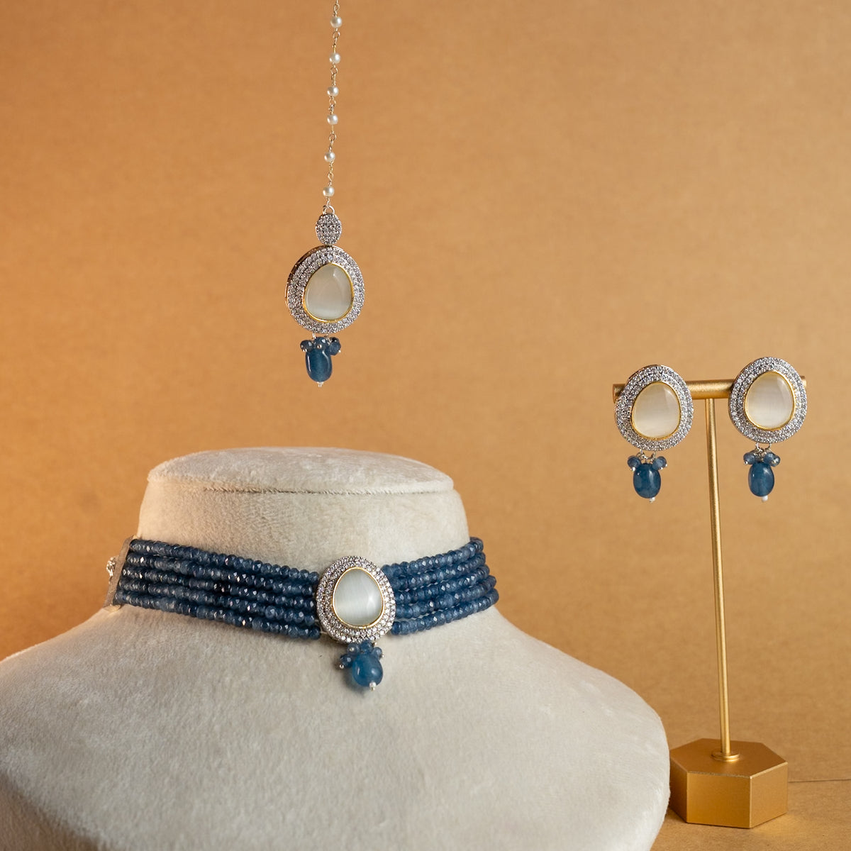 SOPHIE ONEX BEADS BIJOUX PREMIUM AND EXCLUSIVE HANDMADE CHOKER WITH EARRINGS CH210