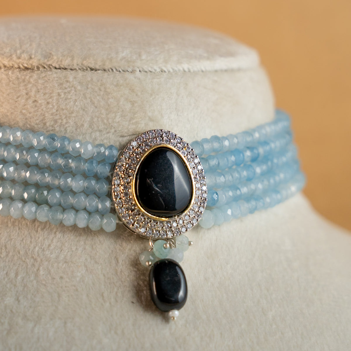 SOPHIE ONEX BEADS BIJOUX PREMIUM AND EXCLUSIVE HANDMADE CHOKER WITH EARRINGS CH210