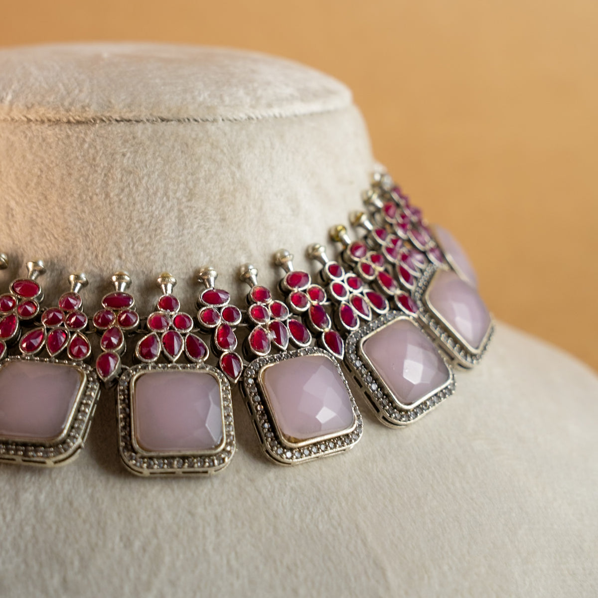 NAYANA PREMIUM FAUX SILVER SEMI HANDMADE ANTIQUE NECKPIECE/NECKLACE EARRINGS NL43