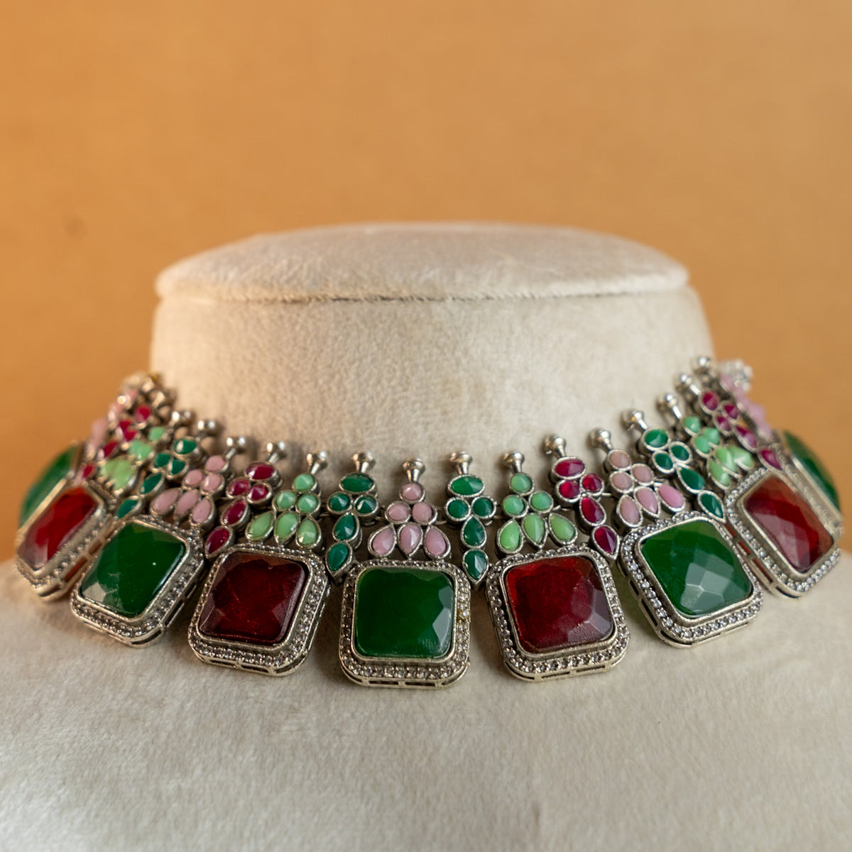 NAYANA PREMIUM FAUX SILVER SEMI HANDMADE ANTIQUE NECKPIECE/NECKLACE EARRINGS NL43