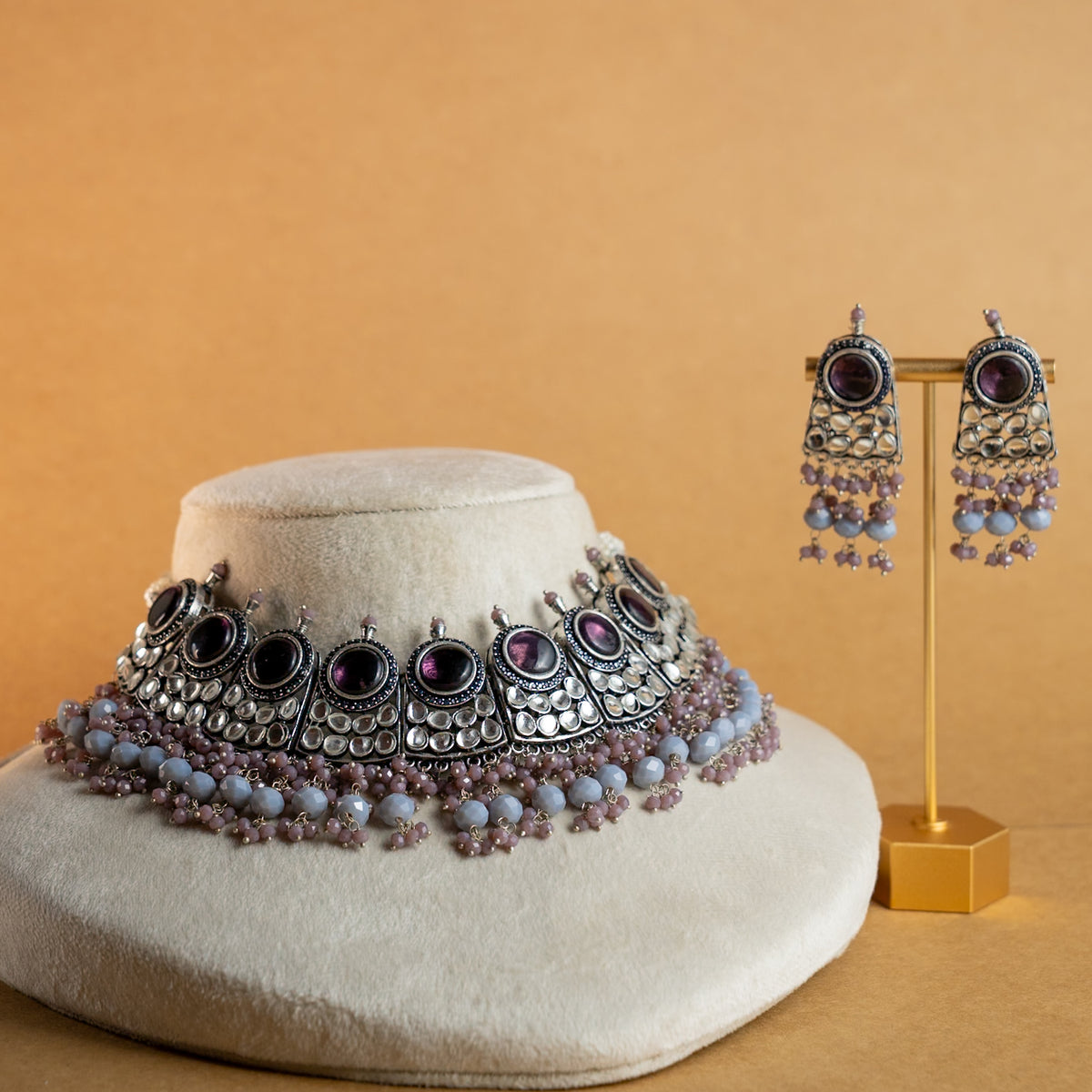 NILASHA SEMI HANDMADE MONALISA STONES NECKPIECE/NECKLACE WITH EARRINGS NL54