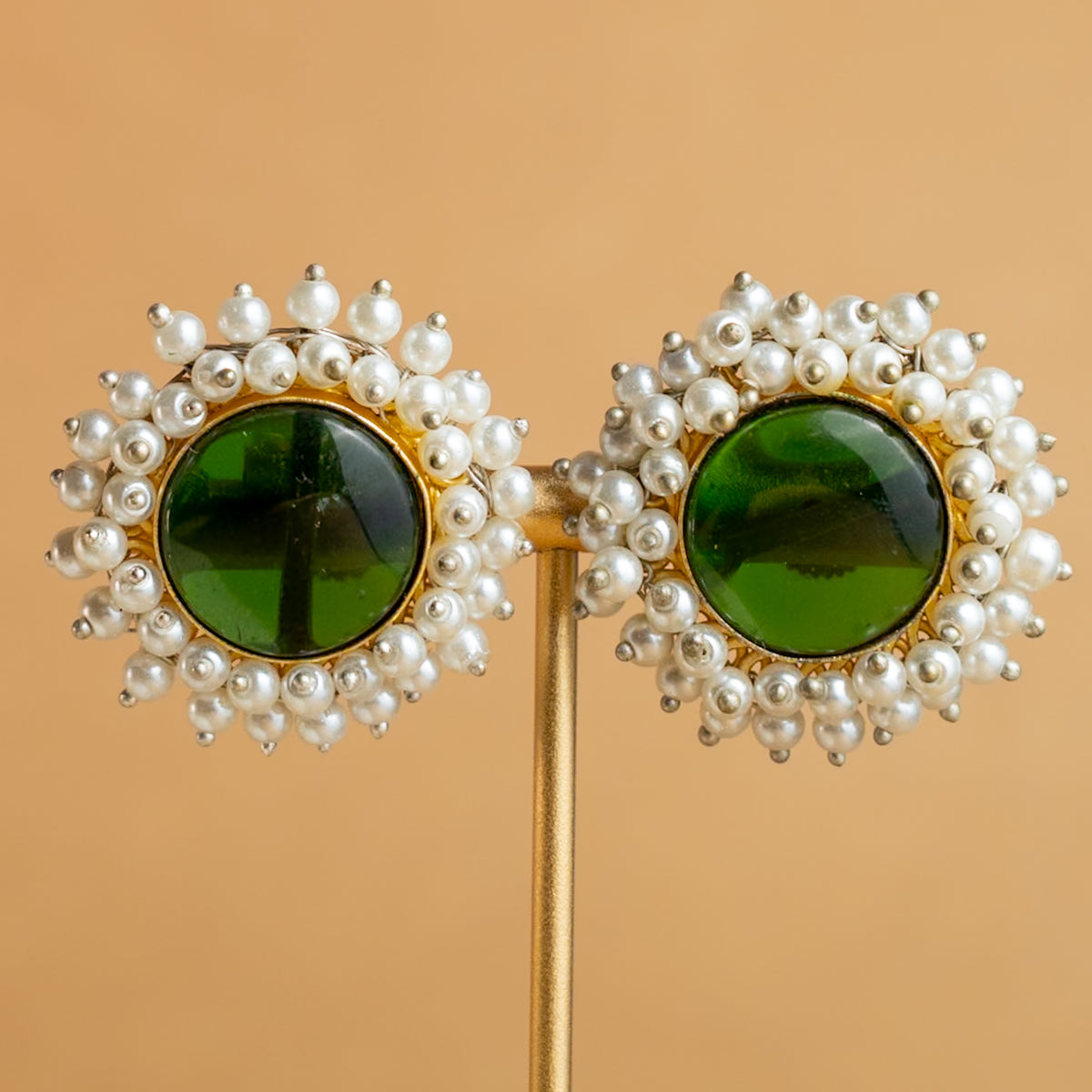 LUCIA BIJOUX PREMIUM GOLD TONED HANDMADE CHOKER WITH EARRINGS CH307