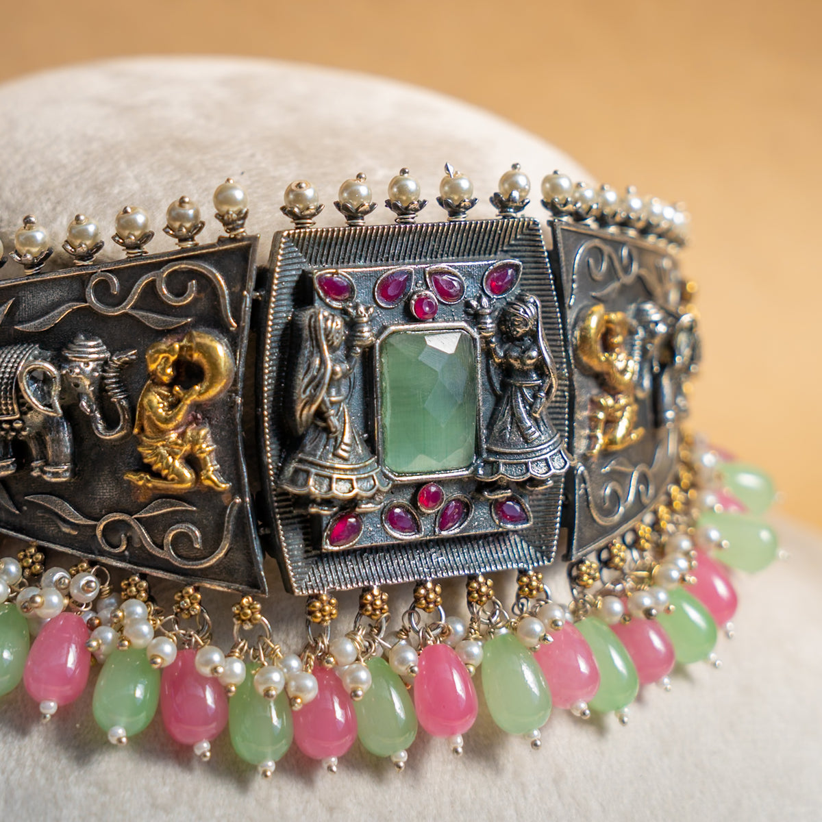 EVELYN BIJOUX PREMIUM RAW AND RUSTIC SEMI  HANDMADE CHOKER WITH EARRINGS CH337