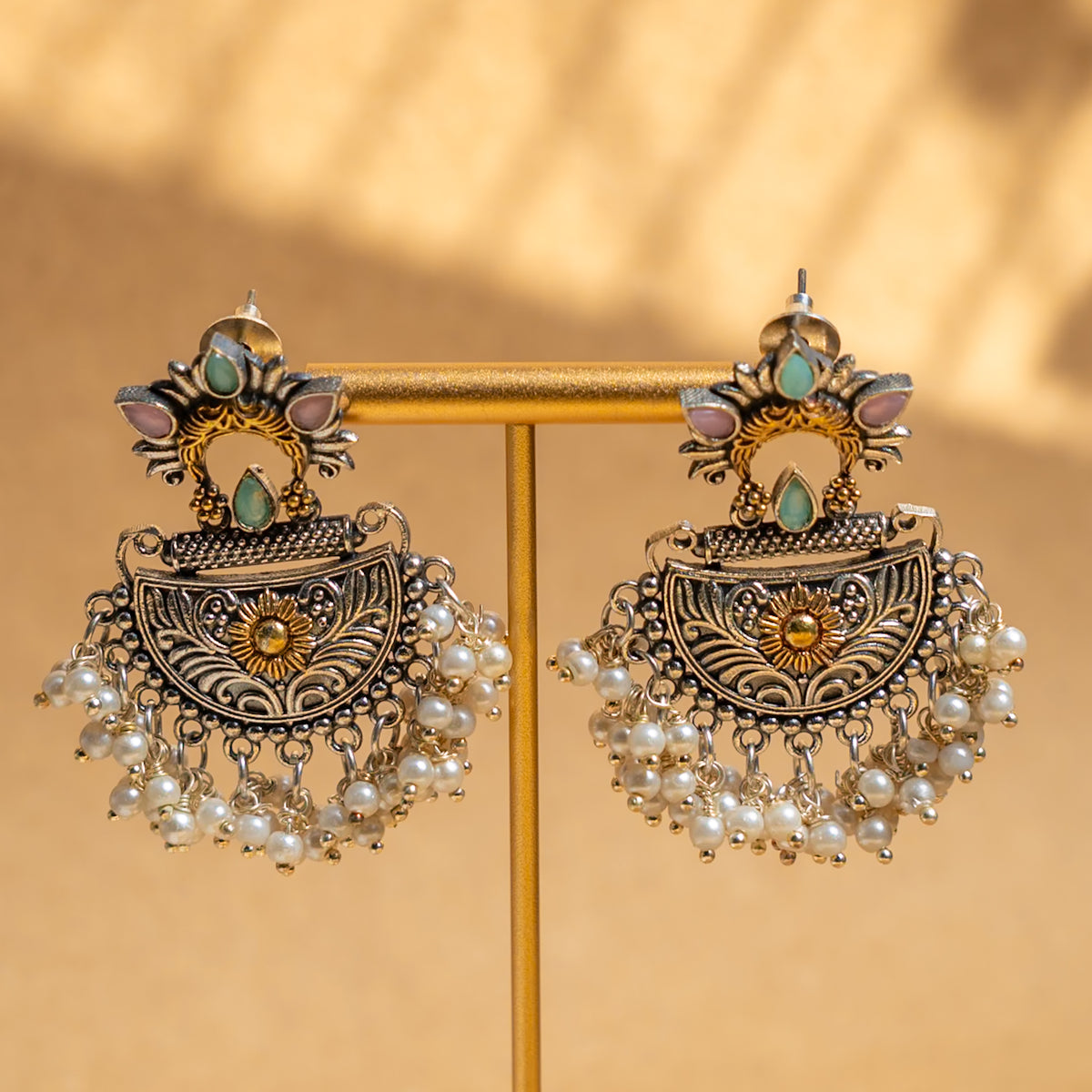 EVELYN BIJOUX PREMIUM RAW AND RUSTIC SEMI  HANDMADE CHOKER WITH EARRINGS CH337