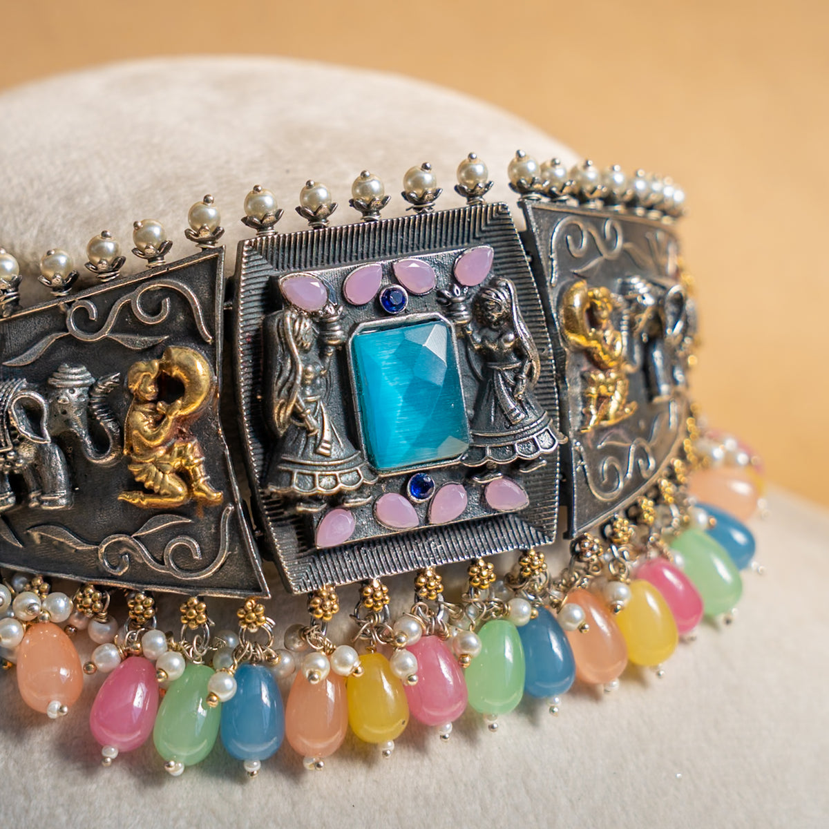 EVELYN BIJOUX PREMIUM RAW AND RUSTIC SEMI  HANDMADE CHOKER WITH EARRINGS CH337