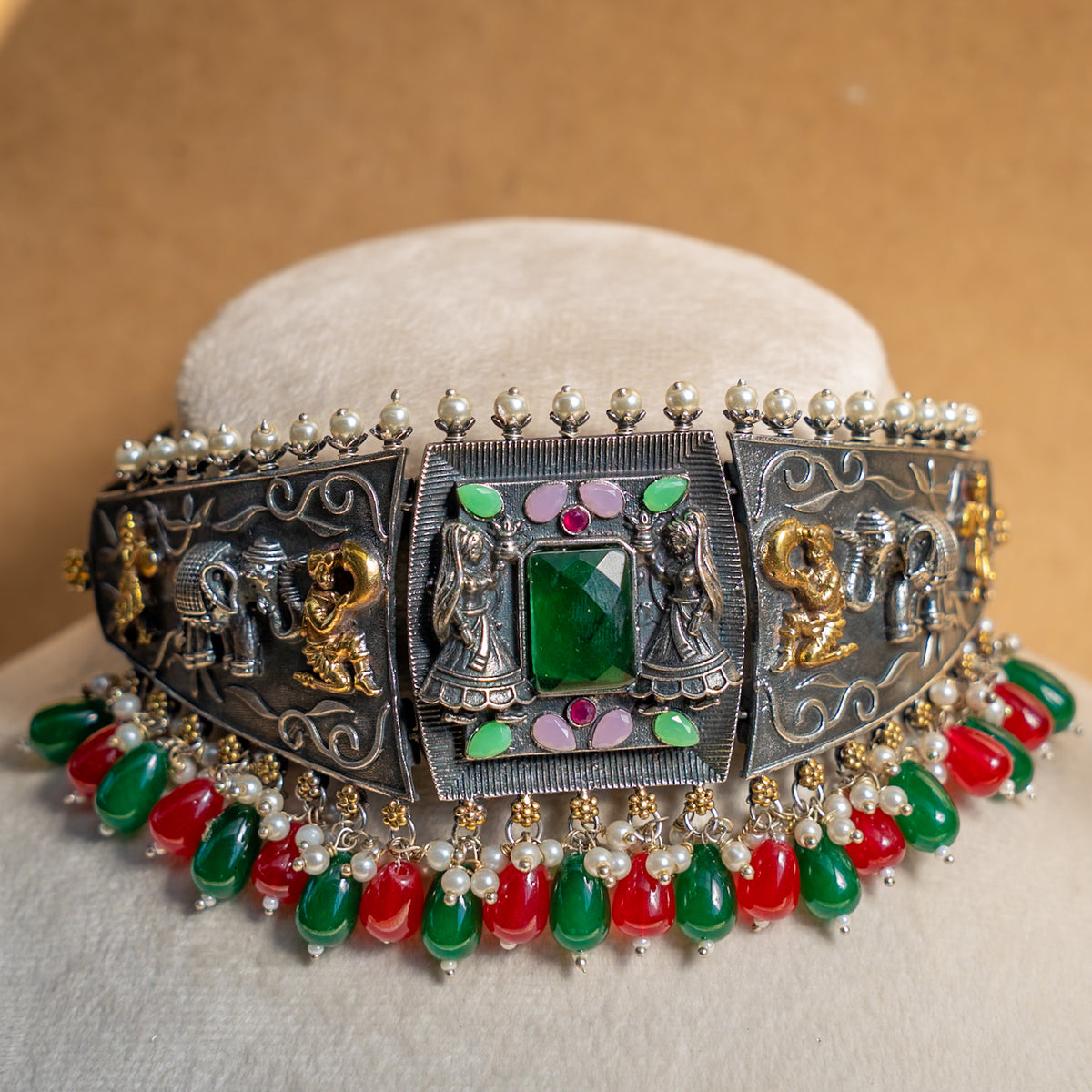 EVELYN BIJOUX PREMIUM RAW AND RUSTIC SEMI  HANDMADE CHOKER WITH EARRINGS CH337