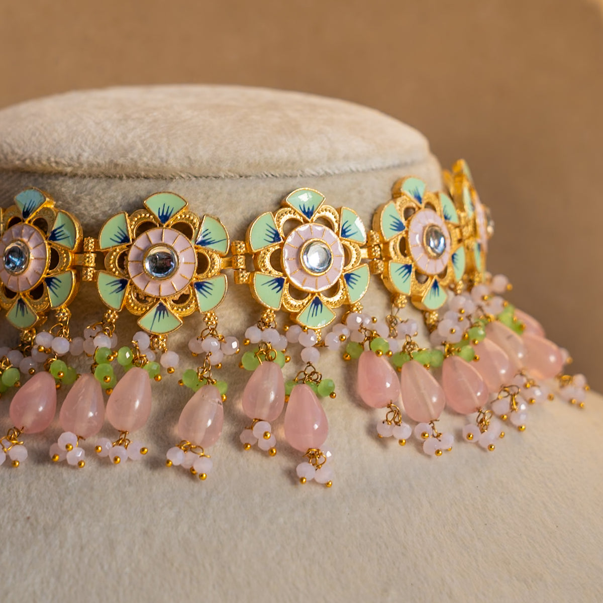 ROSY ONEX BEADS BIJOUX PREMIUM AND EXCLUSIVE HANDMADE CHOKER WITH EARRINGS CH209