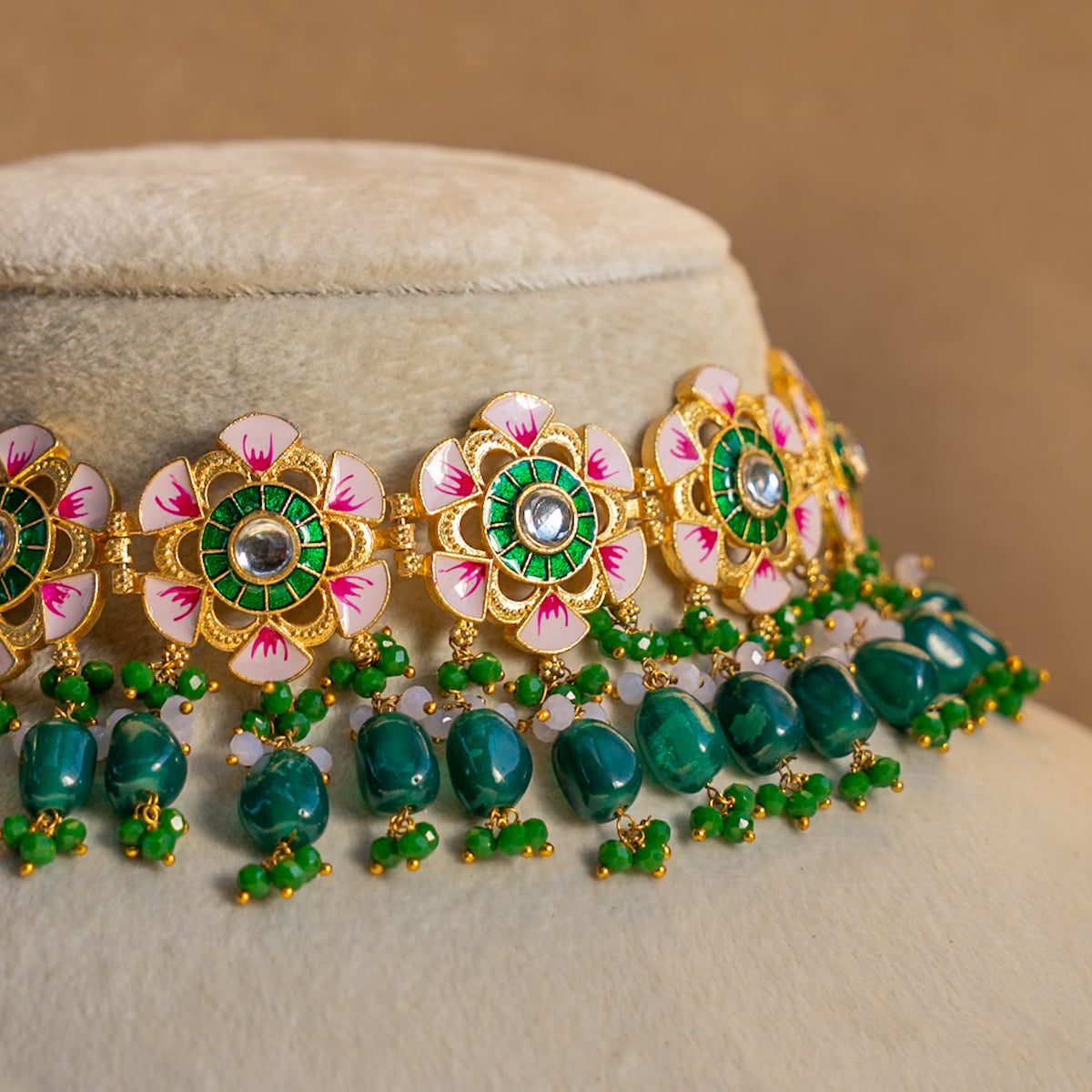 ROSY ONEX BEADS BIJOUX PREMIUM AND EXCLUSIVE HANDMADE CHOKER WITH EARRINGS CH209