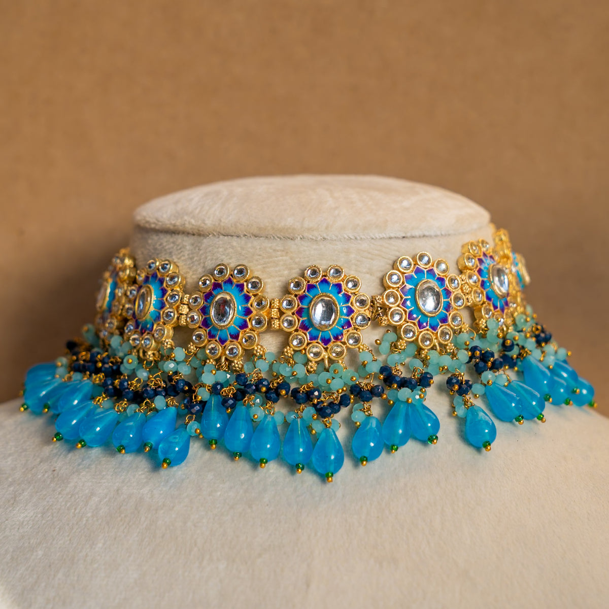 ROSY ONEX BEADS BIJOUX PREMIUM AND EXCLUSIVE HANDMADE CHOKER WITH EARRINGS CH209