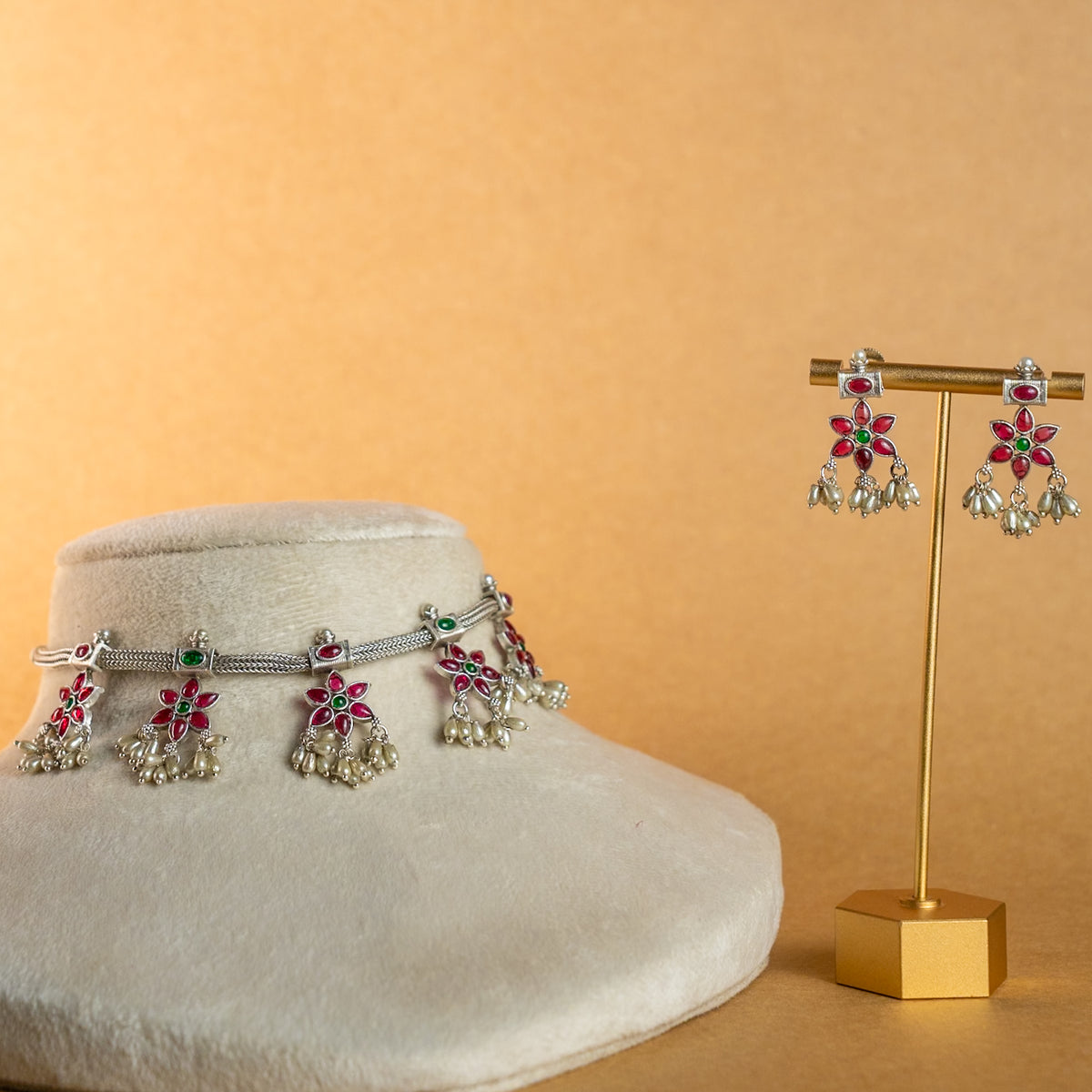 EMILY BIJOUX OXIDIZED ATTIYAL NECKPIECE/CHOKER WITH EARRINGS CH322