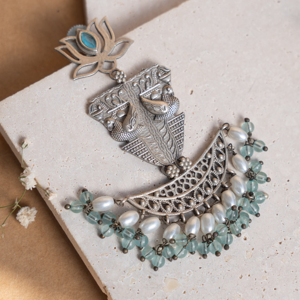 ZOE FAUX SLIVER ANTIQUE EARRINGS ER899