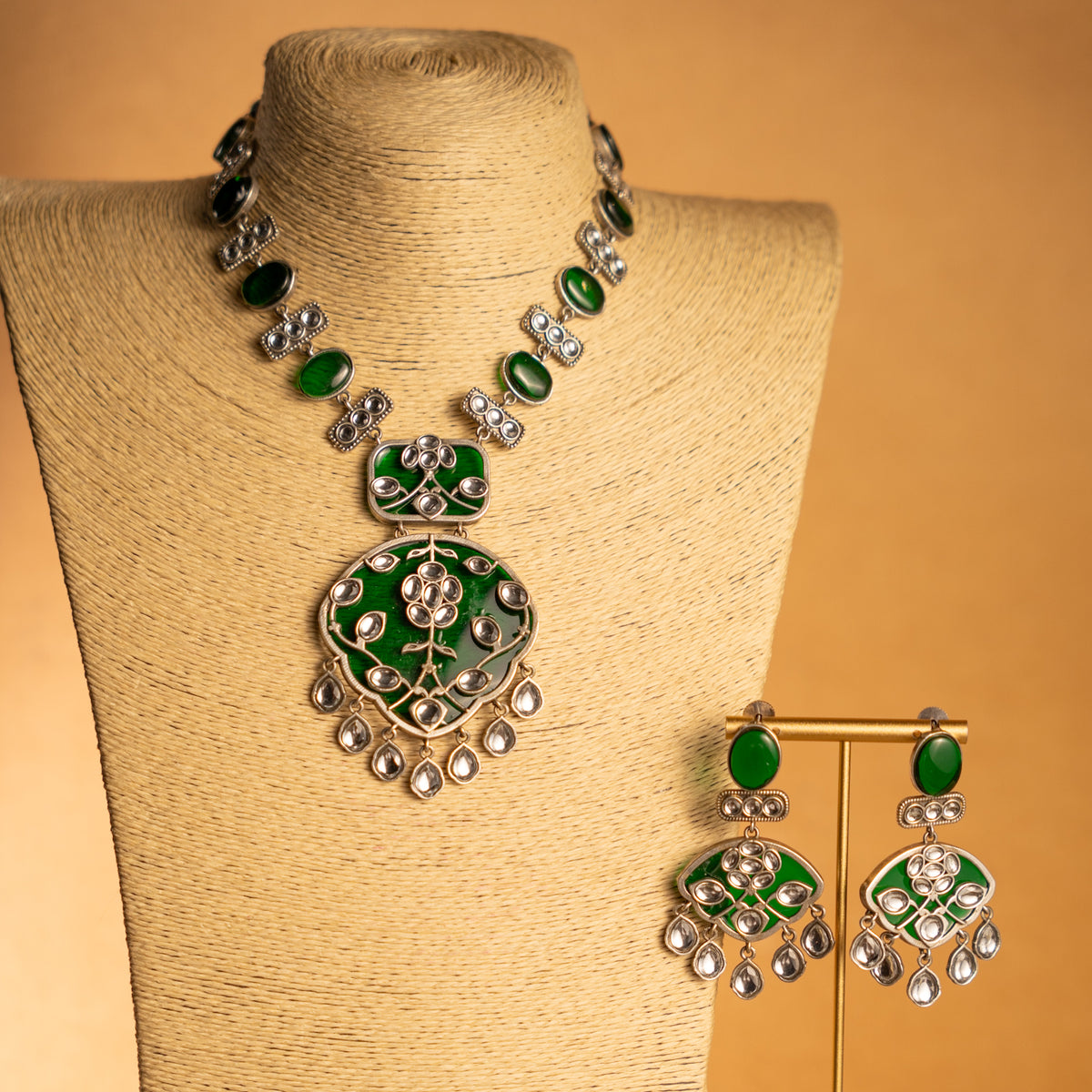 AYLA BIJOUX FAUX SILVER SEMI HANDMADE NECKLACE/MALAS WITH EARRING NL311