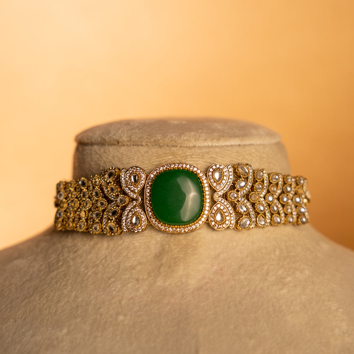 MARISHA FAUX POLKI FAUX DOUBLET CHOKER WITH EARRINGS CH525