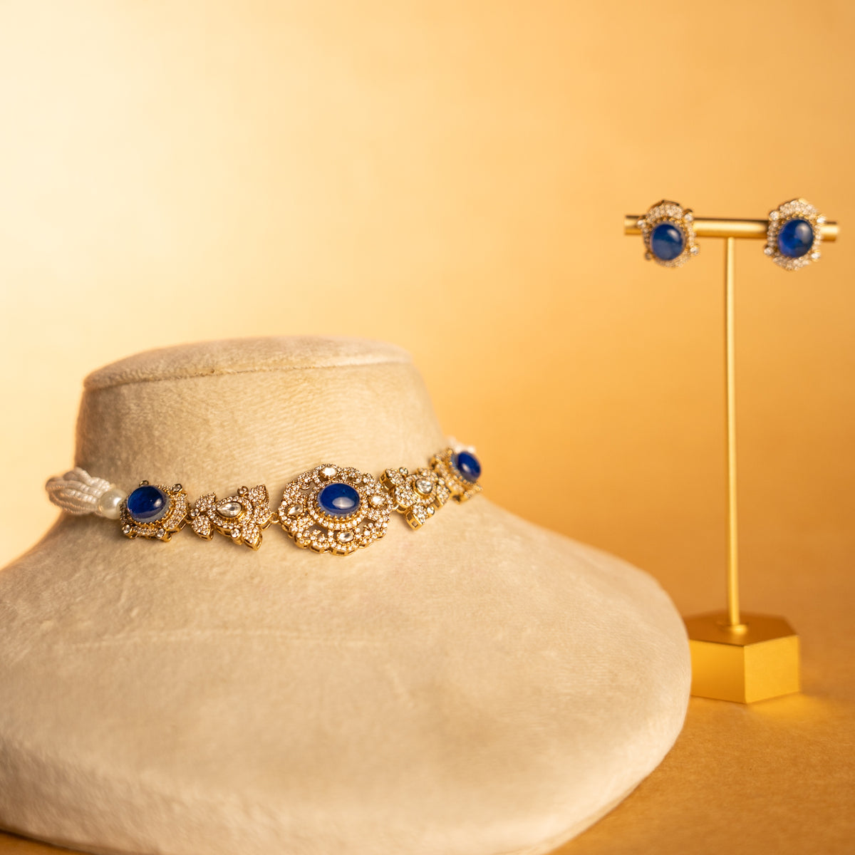 SONY BRIDAL PREMIUM DOUBLET STONE HANDMADE CHOKER WITH EARRING CH521