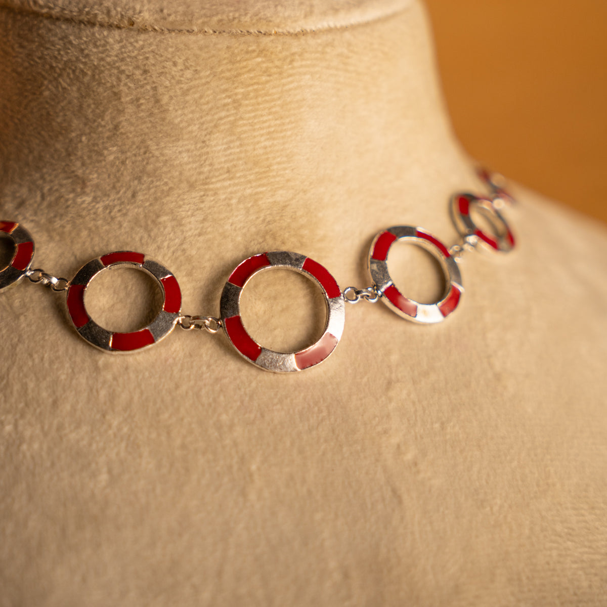 REMI ENAMEL OXIDIZED FINISH NECKLACE/CHOKER/NECKPIECE NL290