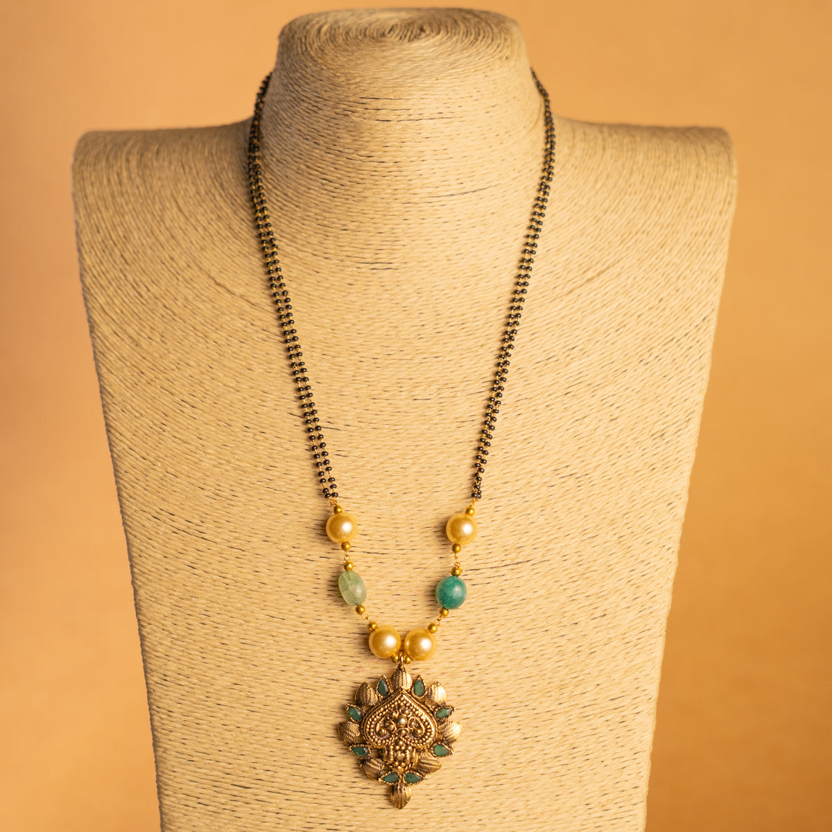 SATHA CLASSIC AND PREMIUM MANGALSUTRA MS16