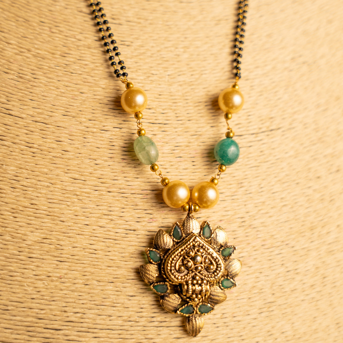 SATHA CLASSIC AND PREMIUM MANGALSUTRA MS16