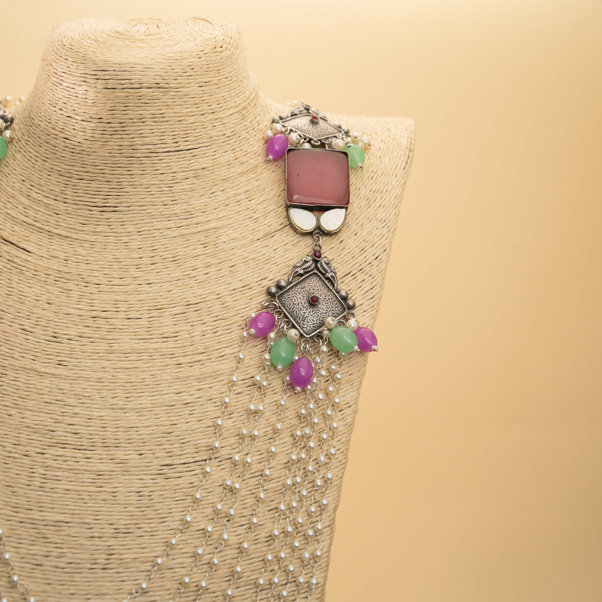 ZARAH PEARL LAYERED HANDMADE SILVER LOOK ALIKE MALA/ NECKPIECE ML41