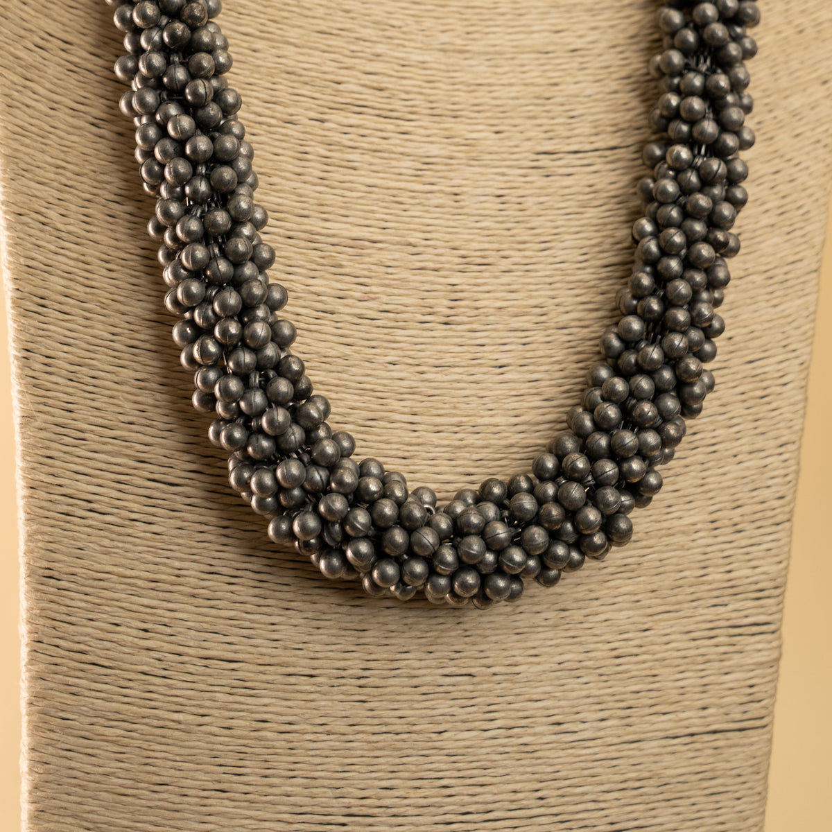PIPER  BLACK POLISH MALA/ NECKPIECE ML 159