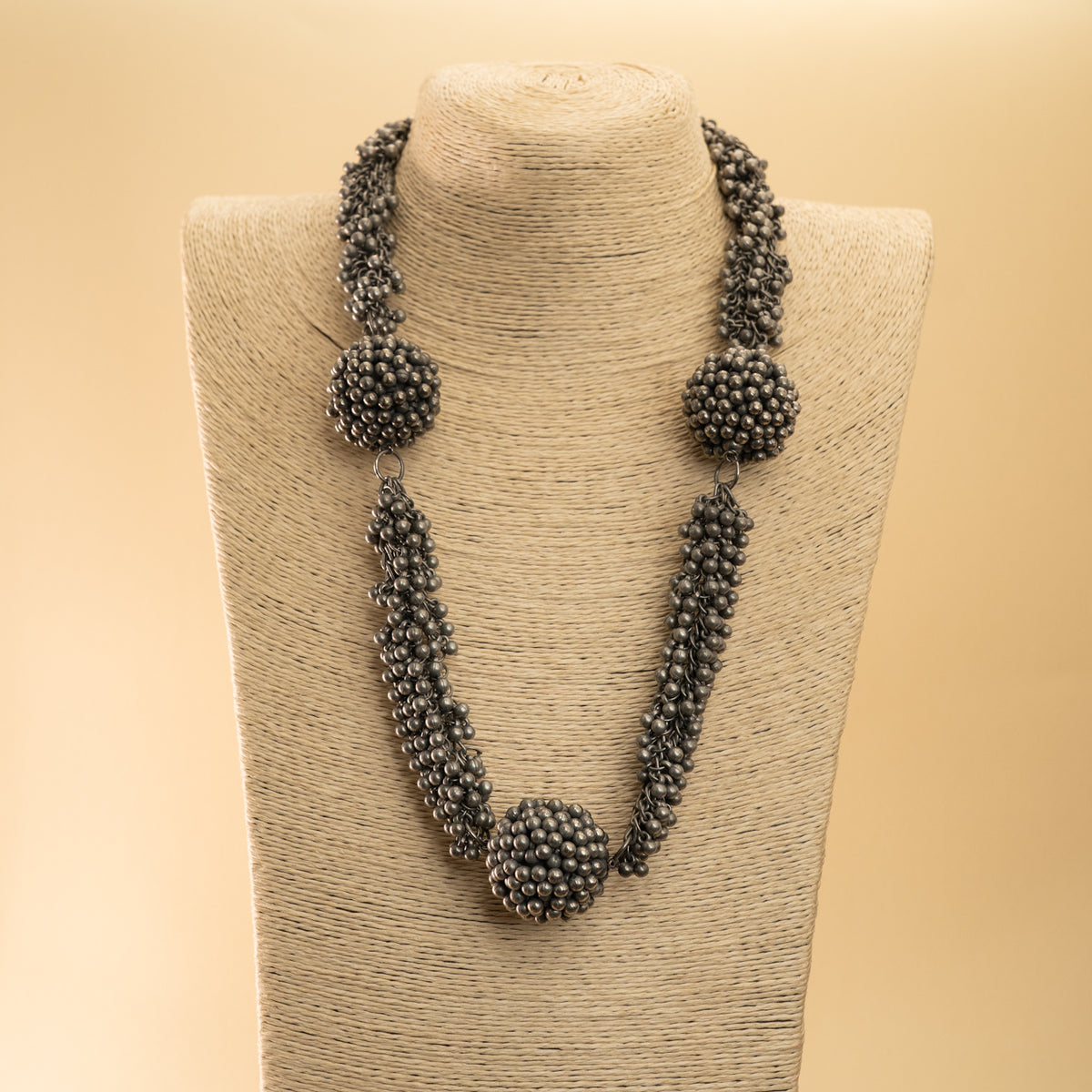 SAWYER  BLACK POLISH MALA/ NECKPIECE ML 158